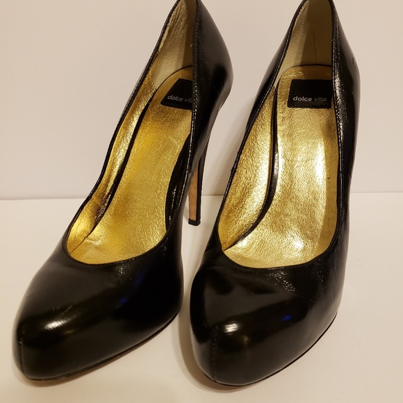 Dolce Vita Patent Leather Pumps 8 - Picture 2 of 8